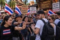 Thailand hanya mengalu-alukan mereka yang mematuhi undang-undang di negaranya. Foto dijana AI