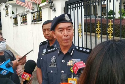 Anuar Bakri pada sidang akhbar pada Isnin.