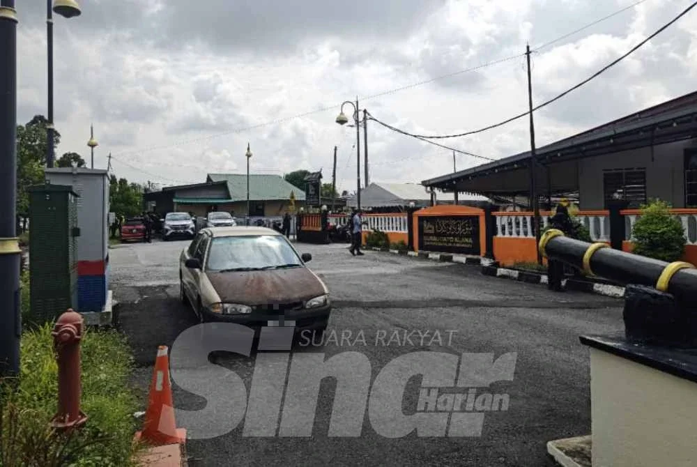Media tidak dibenarkan menghampiri lokasi bagi membuat liputan.