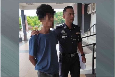 Remaja 19 tahun didakwa menikam adik iparnya sebanyak tiga kali dengan pisau sehingga mangsa cedera di bahagian belakang dan paru-paru dalam kejadian Khamis lalu.