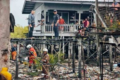 Mangsa disahkan meninggal dunia oleh pegawai perubatan Kementerian Kesihatan di lokasi kejadian