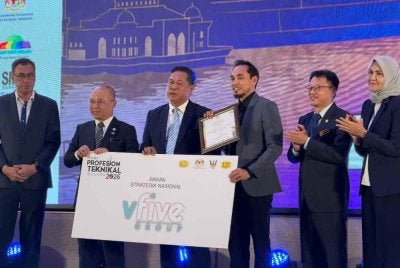 Penglibatan VFive Group sebagai rakan strategik turut diiktiraf menerusi penyampaian sijil penghargaan kepada Ketua Pegawai Perniagaan VFive Group, Noorazly Ja’alam pada Majlis Prapelancaran HPTN 2026 di Kuching, Sarawak, semalam.
