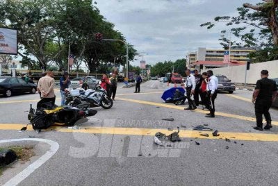Anggota trafik IPD Ipoh mengalami kecederaan selepas dilanggar pemandu kereta dipercayai di bawah pengaruh dadah dalam kejadian di Jalan Panglima Bukit Gantang Wahab di sini pada Khamis.