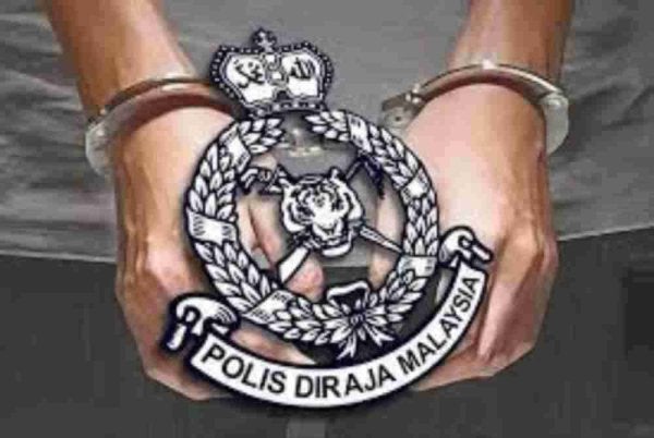 Remaja berusia 18 tahun itu ditahan pada 3 pagi tadi di Dungun. - Gambar hiasan