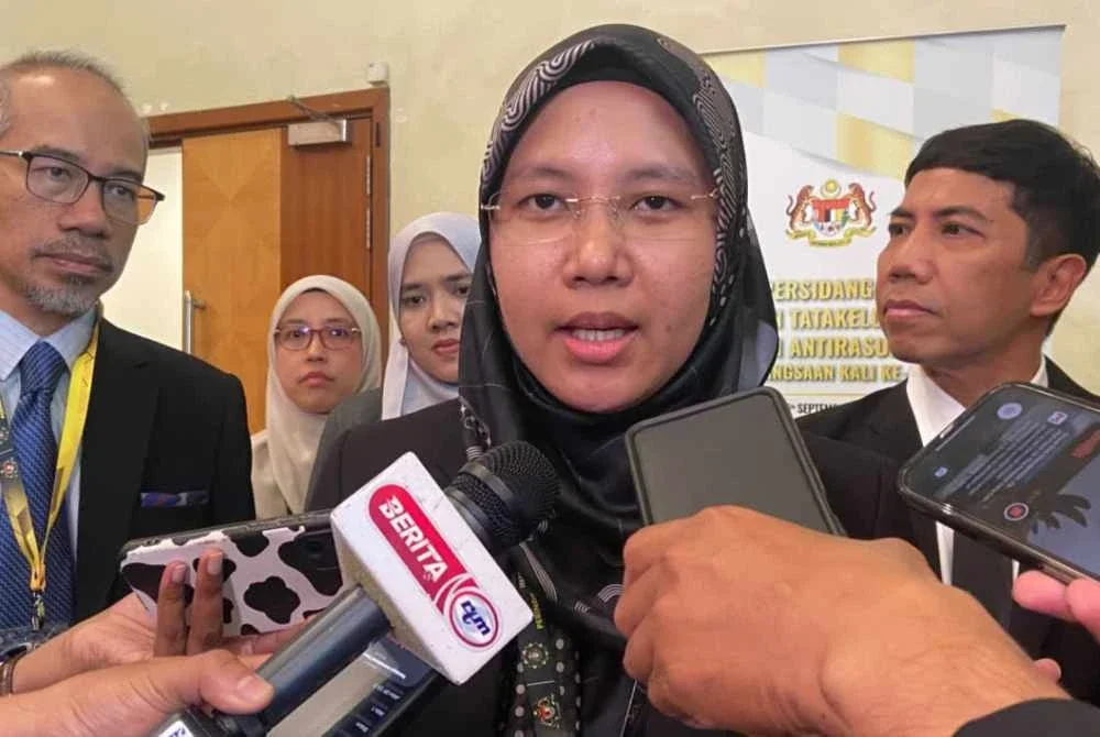 Dr Nur Atheefa Sufeena
