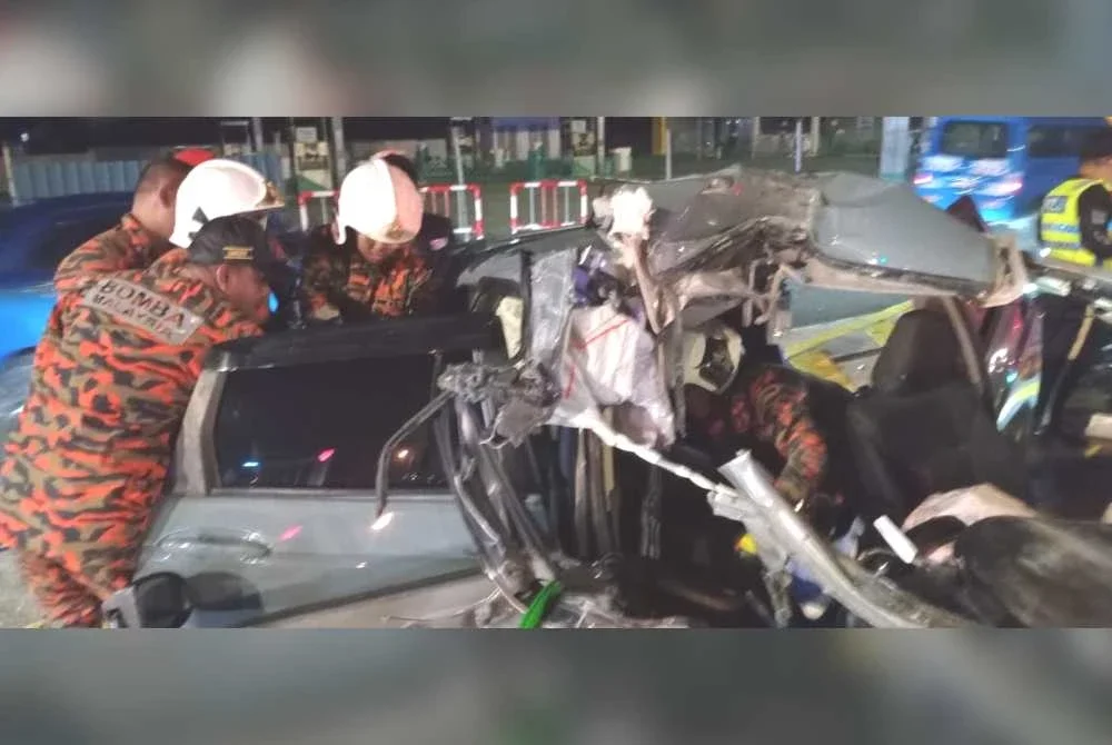 Mangsa berusia 32 tahun meninggal dunia di lokasi kejadian akibat kecederaan parah.