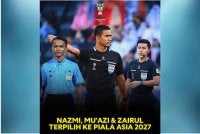 Nazmi (tengah) bersama dua penolong pengadil akan membawa nama Malaysia pada Piala Asia 2027 di Arab Saudi tahun depan. Foto : FB FAM.