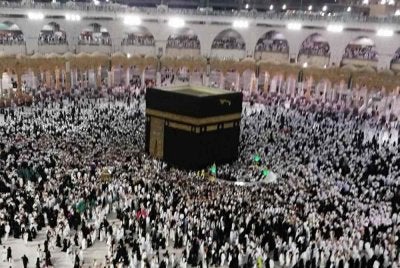 Ketiga-tiga menteri "mengutuk sekeras-kerasnya” serangan yang cuba menyasarkan Makkah serta kemudahan awam dan ekonomi di Arab Saudi.