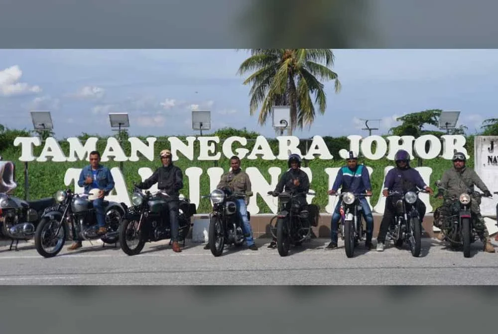 Ahli SCMC berkongsi minat terhadap jentera klasik yang mengeratkan persahabatan sesama mereka.