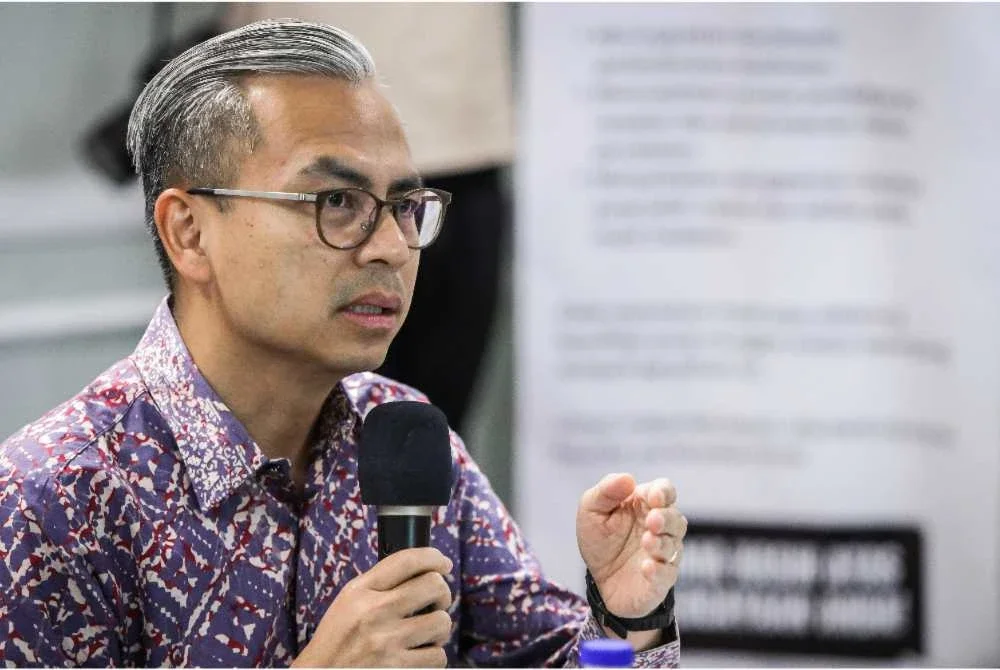 Jangan terpedaya akaun palsu tawar pendaftaran bantuan kerajaan – Fahmi Jangan terpedaya akaun palsu tawar pendaftaran bantuan kerajaan – Fahmi