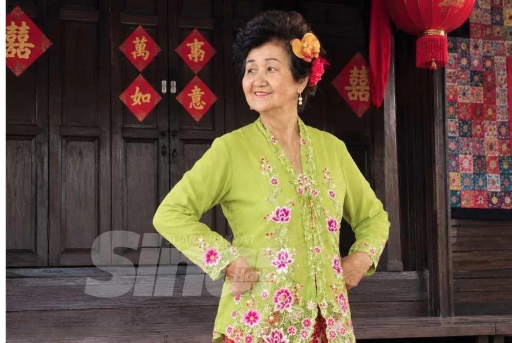 Mek Yong yang selesa memakai kebaya pada majlis-majlis keramaian. Foto: SINAR HARIAN/ADILA SHARINNI WAHID