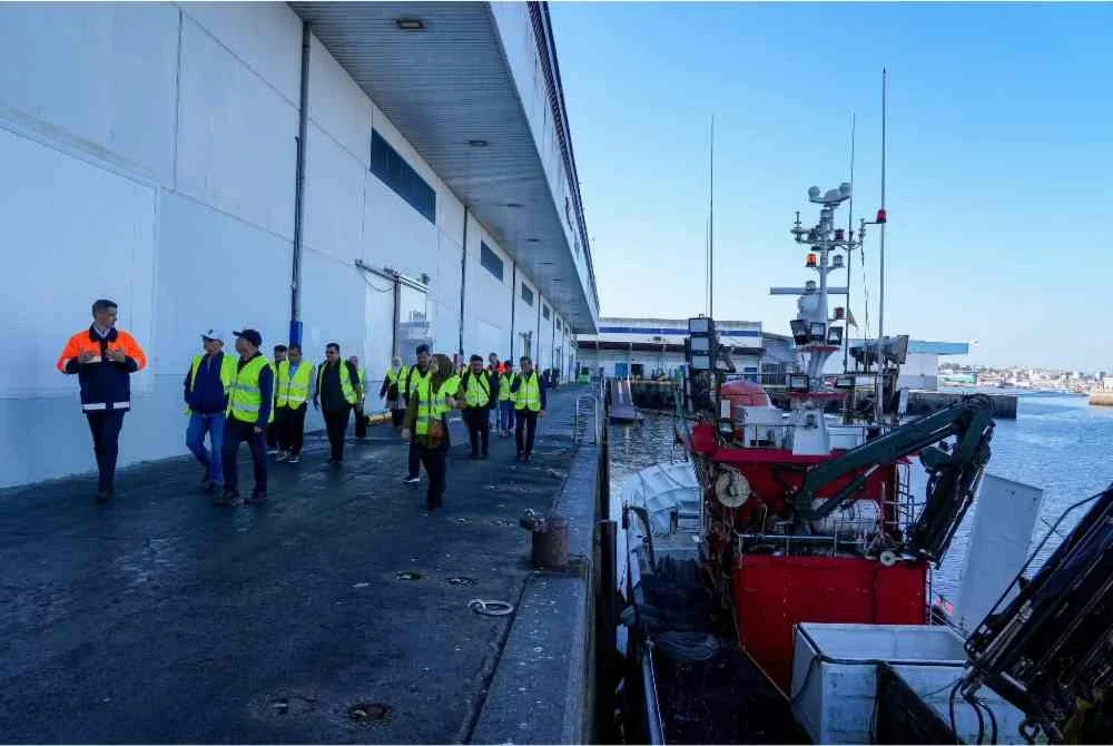 Lawatan kerja delegasi Pahang ke Vigo, Sepanyol, bagi melihat dengan lebih dekat kemajuan industri perikanan serta pemprosesan hasil laut. Foto Facebook Wan Rosdy Wan Ismail