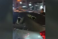 Tangkap layar rakaman video tular memaparkan pengadu disyaki dipukul tiga individu di Ampang Jaya pada Sabtu.