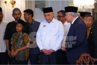 Ahmad Zahid berkata, mereka sekeluarga turut merasai kehilangan Allahyarham Tun Dr Hasmah.