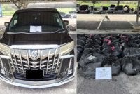 Pemeriksaan ke atas sebuah Toyota Alphard menemukan 69 bungkusan plastik hitam berisi daun ketum bernilai kira-kira RM27,600.