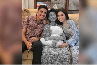 Syed Saddiq berjanji segala nasihat yang diberikan Tun Dr Siti Hasmah akan terus menjadi panduan dalam kehidupan berumah tangga nanti. - Gambar media sosial Syed Saddiq Syed Abdul Rahman