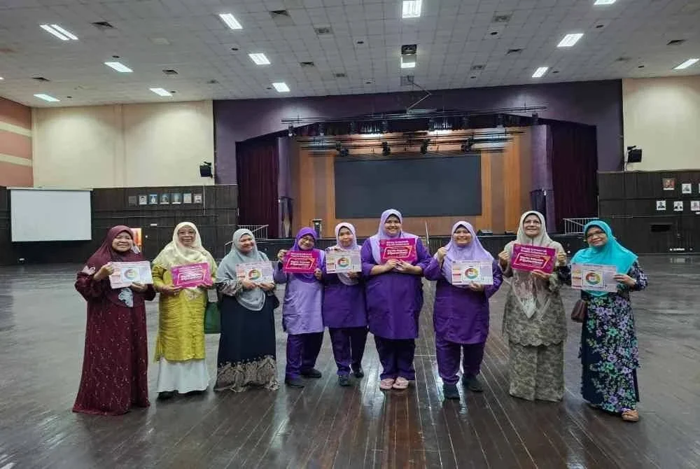 Dewan Utama USM Kubang Kerian di Kota Bharu kini diberi perhatian khusus dari aspek keselamatan dan kesiapsiagaan bagi memastikan kelancaran Program Wanita Kelantan #QuranHour yang dijangka menghimpunkan kira-kira 1,000 wanita dari seluruh pelusok negeri ini dan luar pada 10 Oktober depan.