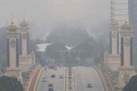 Sebanyak 31 kawasan mencatatkan bacaan IPU tidak sihat setakat jam 12.30 tengah hari pada Selasa. - Foto: Bernama