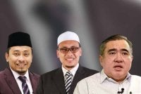  Ahmad Fadhli, Afnan Hamimi dan Anthony Loke (kanan)