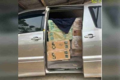 Hasil pemeriksaan lanjut, pasukan operasi merampas 1,350 karton rokok tidak bercukai.