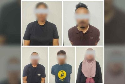 Lima individu diberkas selepas cuba memperdaya kedai pajak gadai dengan menjual emas palsu di Sungai Rengit, Kota Tinggi