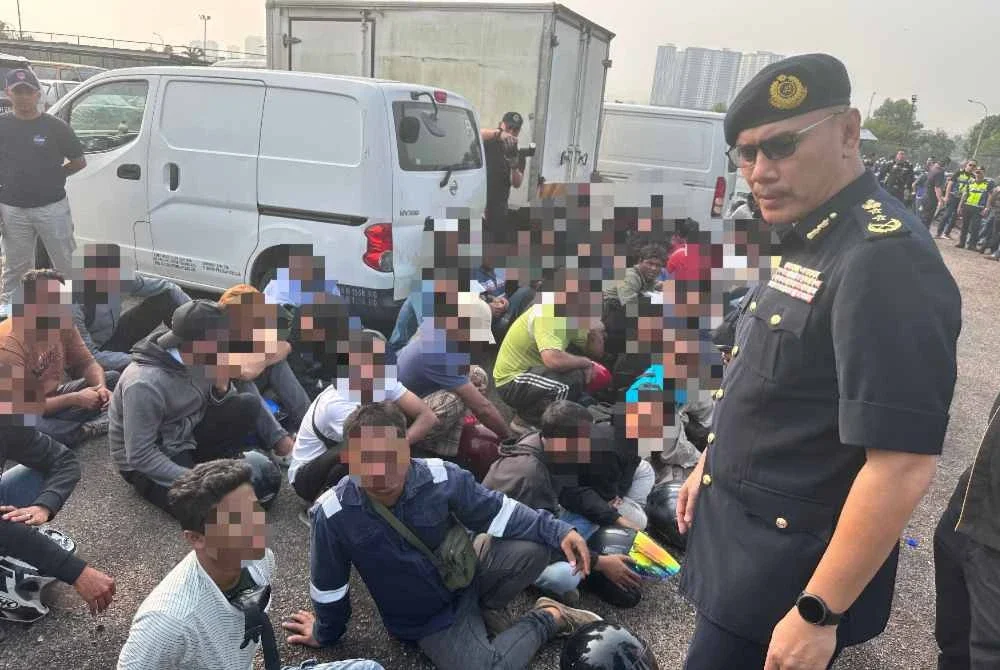 Zulkarnain berkata, JPJ mengesan kenderaan warga asing berpindah tangan secara ‘turun-temurun’ tanpa pertukaran hak milik rasmi.