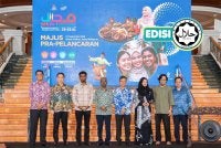 CHOON HWA (empat dari kanan) bersama Mohammad Faisal (tiga dari kiri) dan rakan strategik ITC pada Majlis Prapelancaran MHLife 2026 di Istana Budaya, Kuala Lumpur baru-baru ini. 