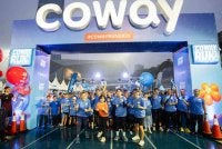 Barisan pengurusan Coway Malaysia dan para peserta berhimpun di garisan permulaan Coway Run 2026, menghayati semangat tema acara tahun ini, "Rentak Ke Hadapan"