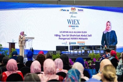 Presiden HAWA Malaysia, Tan Sri Shahrizat Abdul Jalil berkata, perniagaan perlu melangkaui keuntungan dan memberi sumbangan bermakna kepada kesejahteraan pekerja, komuniti dan masyarakat.
