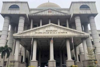 Mahkamah Tinggi pada Jumaat mengeluarkan waran tangkap terhadap seorang daripada lapan tertuduh dalam kes penculikan seorang lelaki warga Palestin pada 2022.