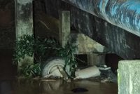 Kenderaan yang terjatuh ke dalam sungai dekat Jalan Lubuk Segintah - Lubuk Kawah, Bukit Selambau pada Sabtu.Foto tular