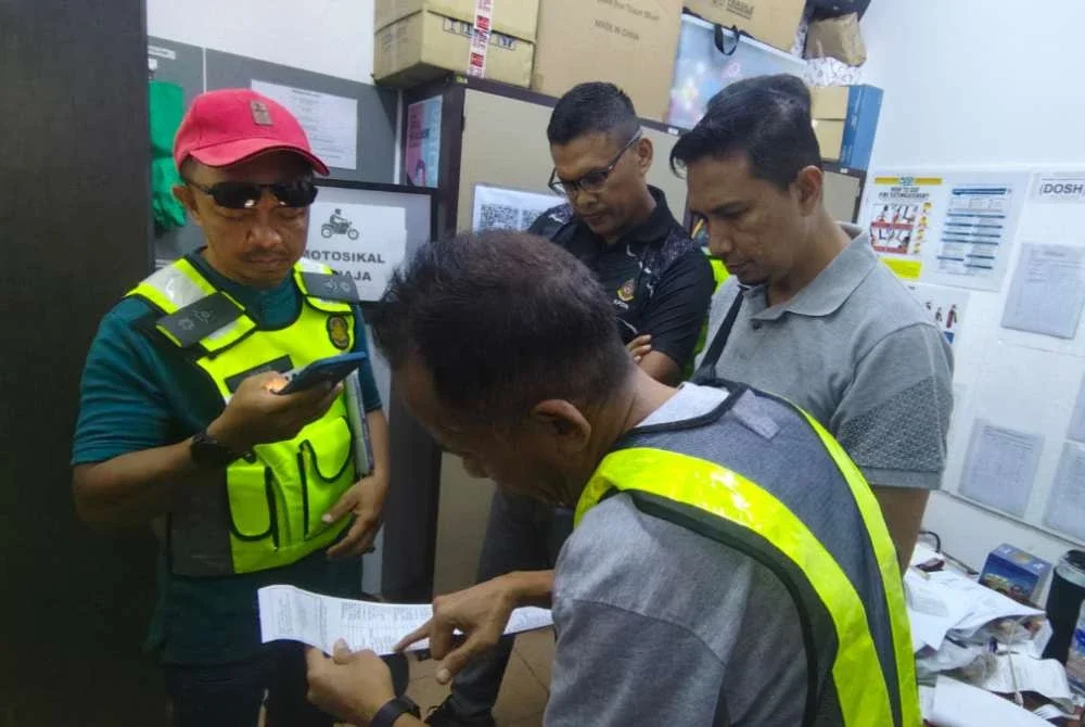 Hasil pemeriksaan KPDN Pulau Pinang mendapati tiada perubahan warna pada WFP dan tiada tanda kehadiran air dikesan dalam kedua-dua tangki RON95 berkenaan.