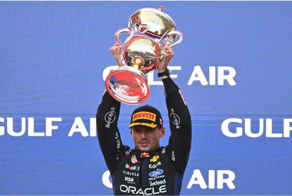 Verstappen menjuarai GP Bahrain dalam saingan mendebarkan di Sepang pada Ahad. Foto: AFP
