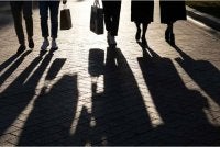 Bergelar isteri kepada pemimpin dunia bukan sekadar menjadi tulang belakang kepada tokoh berpengaruh malah kehidupan, penampilan dan kegiatan mereka turut menjadi sorotan masyarakat.