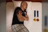 Azizulhasni mendedikasikan pingat emas dan gangsa Sukan Asia Aichi-Nagoya 2026 buat rakyat Malaysia. Foto Facebook Azizulhasni Awang