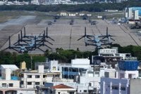 Suspek bertugas di Pangkalan Marin AS Futenma, Jepun. Foto AP