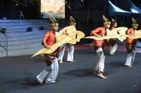 Persembahan kuda kepang patuh syariah yang kembali dipentaskan selepas 17 tahun menjadi antara tarikan utama Malam Perasmian dan Malam Gala Festival Kota Selatan 2026 di Dataran Segamat.