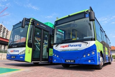 Sesi pandu uji pada 6 dan 7 Oktober itu melibatkan dua bas elektrik daripada pengeluar berbeza.