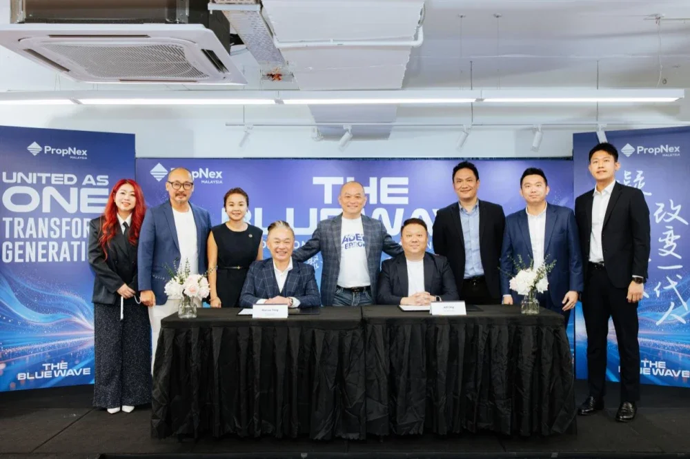Pengurusan tertinggi PropNex dan DreamVest Realty menandatangani Memorandum Persefahaman (MOU) The Blue Wave 2026, sekali gus menjadi pencapaian penting pertama dalam perjalanan PXM5000
