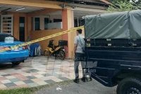 Pelajar wanita berusia 19 tahun ditemui maut dipercayai dibunuh kekasihnya di sebuah bilik sewa di Jalan Air Putih 2, Kuantan. 