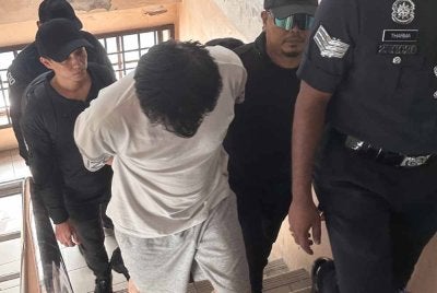 Tertuduh, Min Quan, 37, mengaku tidak bersalah cuba melanggar seorang lelaki menggunakan kenderaan pacuan empat roda, hujung bulan lalu.