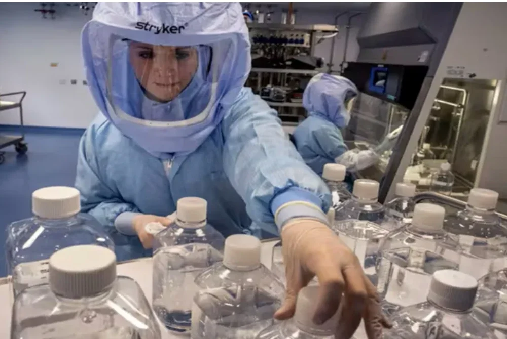 Ia dikhuatiri mencetuskan penyebaran wabak yang mengancam kesihatan awam sebagaimana yang pernah berlaku susulan penularan virus di Wuhan, China sehingga mencetuskan pandemik Covid-19 pada akhir 2019. - Foto Agensi