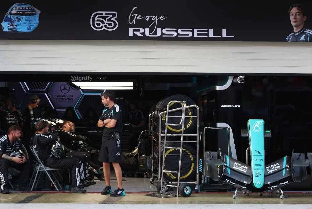 Russell sudah menggunakan empat unit enjin yang diperuntukkan bagi musim ini. - FOTO: AFP.