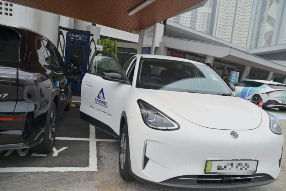 Pengguna EV di KESAS kini mempunyai akses kepada kemudahan pengecasan pantas DC berkapasiti sehingga 180kW di kawasan R&R Awan Besar.