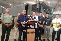 Mohaamd Khaled ketika bercakap kepada pemberita dalam sidang akhbar selepas mengadakan lawatan kerja ke syarikat pertahanan tempatan di Hulu Selangor pada Rabu.
