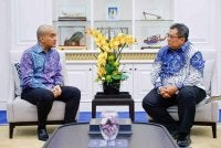 Onn Hafiz mengadakan pertemuan dengan Konsul Jeneral Republik Indonesia di Johor Bahru, Sigit Suryantoro Widiyanto, bagi membincangkan situasi jerebu yang memburuk di Johor