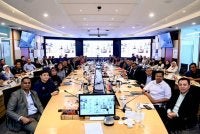 Sesi libat urus MCMC bersama wakil platform e-dagang serta kementerian dan agensi.