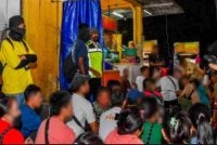 Antara warga asing yang diperiksa JIM dalam operasi pada Rabu.