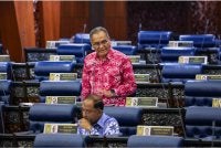 Dr Dzulkefly ketika sesi Pertanyaan-Pertanyaan Bagi Jawab Lisan sempena Mesyuarat Ketiga, Penggal Kelima, Parlimen ke-15 di Bangunan Parlimen. Foto Bernama