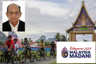Boon Som (Gambar kecil) berkata, cadangan pertama ialah kerajaan menyediakan Dana Khas Pembangunan Masyarakat Minoriti bagi memberi tumpuan kepada aspek yang dapat meningkatkan taraf hidup komuniti berkenaan.